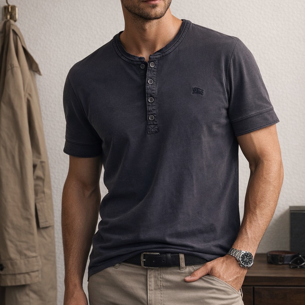 Burberry Men's Short Sleeve Henley Polo in Charcoal